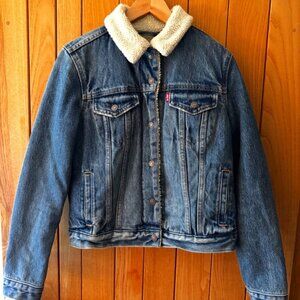 FLeece lined Levis Denim Jacket